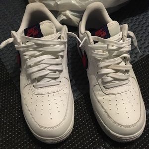 Nike Air Force 1 07 LV8 Chenille Swoosh Men Shoes